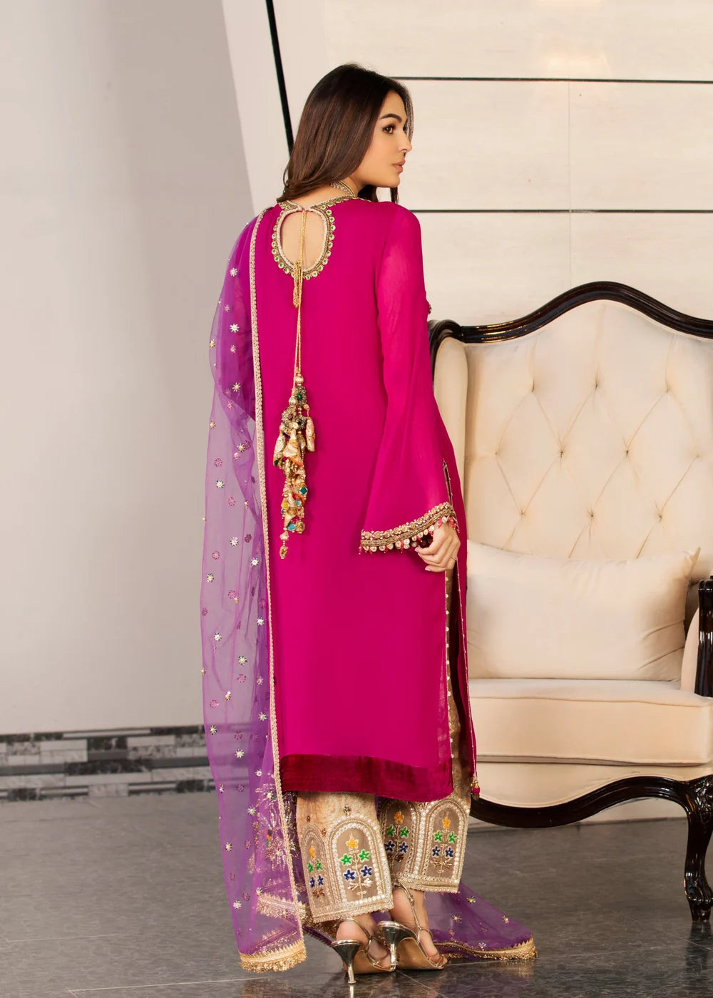 LK-18 (3 Colors)